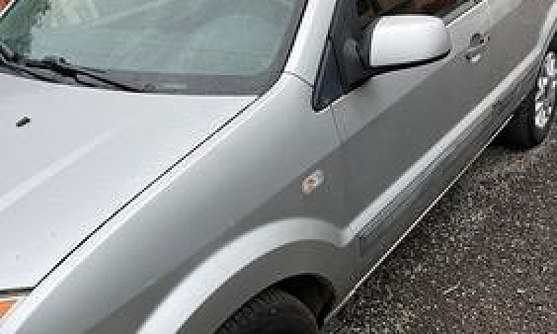 Ford Fusion - Roma P...