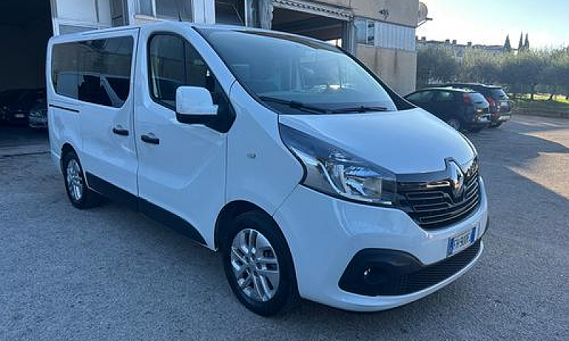 Renault Trafic T27 1...