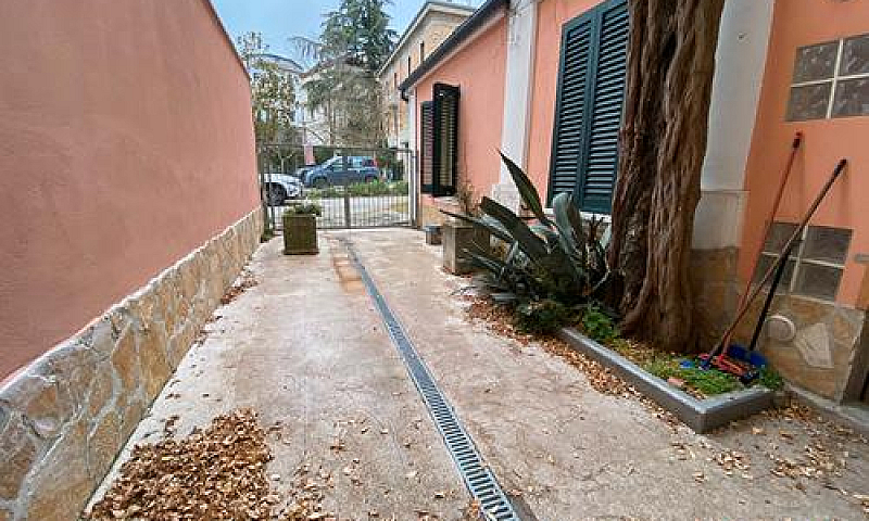 Appartamento - Via E...