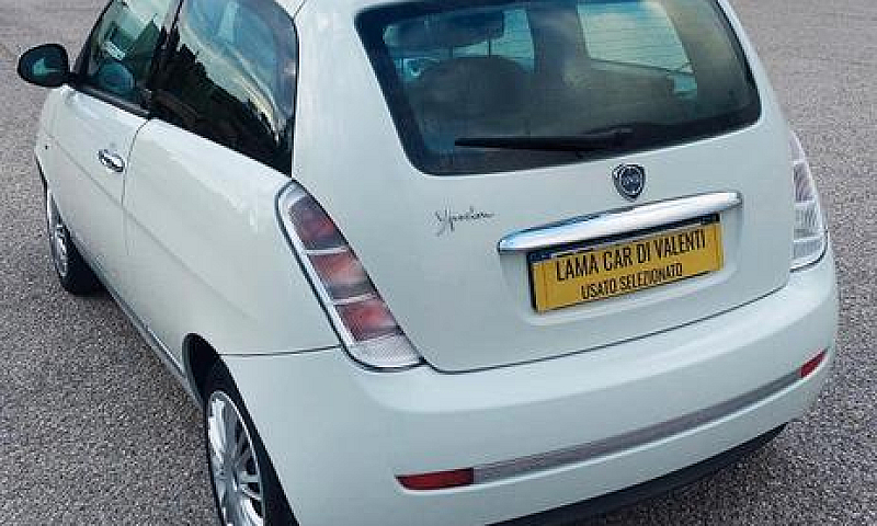 Lancia Ypsilon 1.2 -...