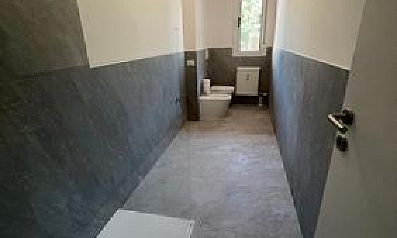 Ampio Appartamento 3...