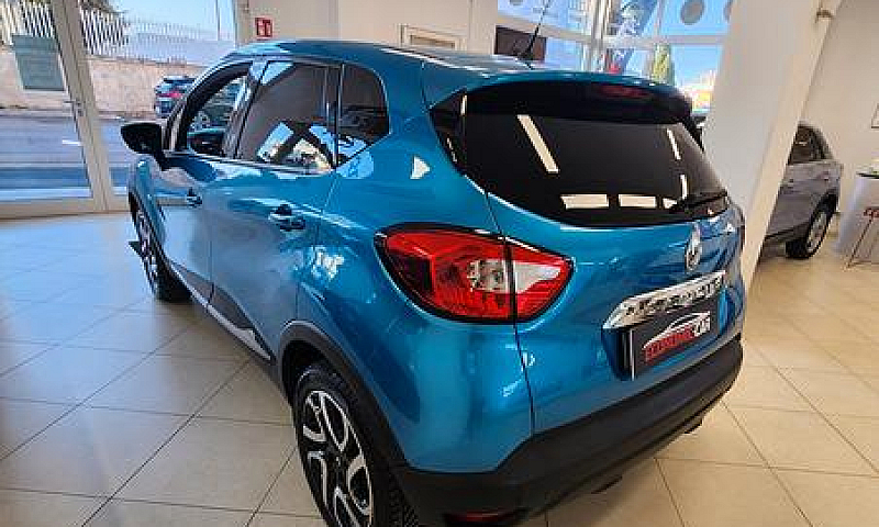 Renault Captur 1.2 T...