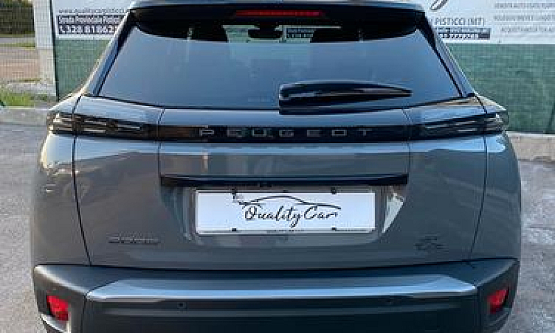 Peugeot 2008 Bluehdi...