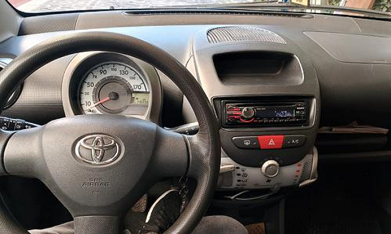 Toyota Aygo 1ª Serie...
