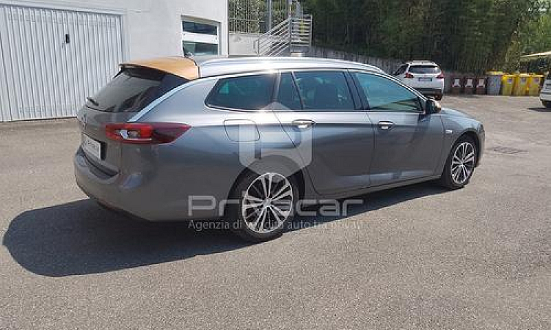 Opel Insignia 1.6 Cd...