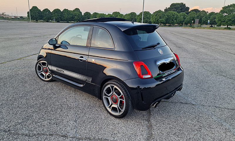 Fiat 500 Abarth...