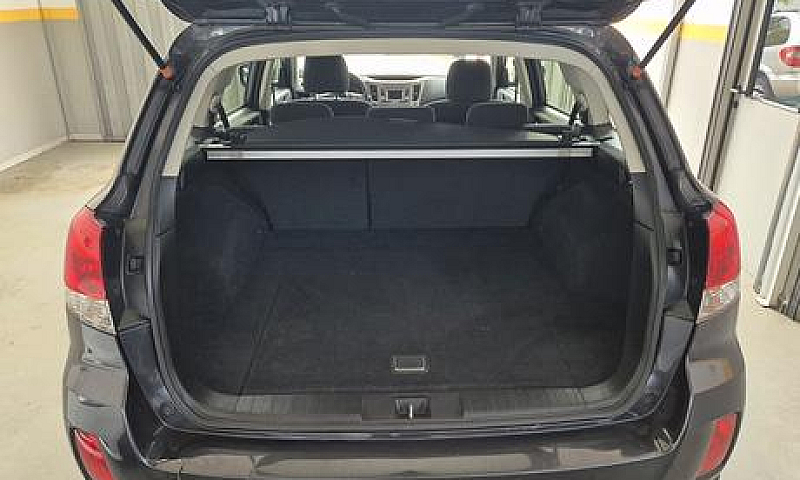 Subaru Outback 2.0D ...