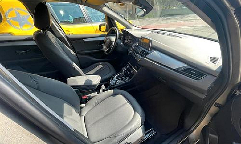 Bmw 2Er Active Toure...