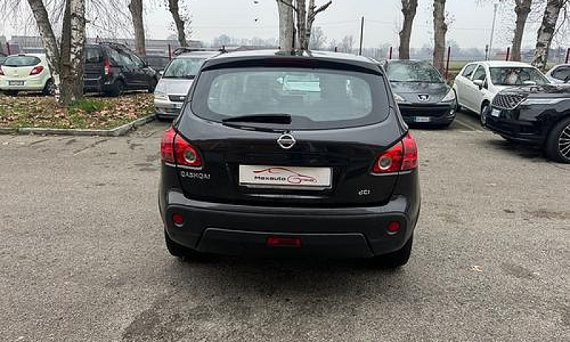 Nissan Qashqai 2.0 D...
