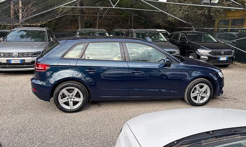 Audi A3 Sportback 2....