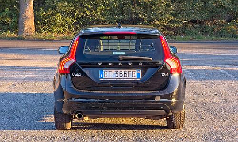 Volvo V60 D4 Geartro...