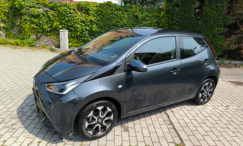 Toyota Aygo Praticam...