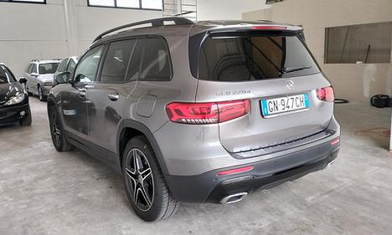 Mercedes-Benz Glb 22...