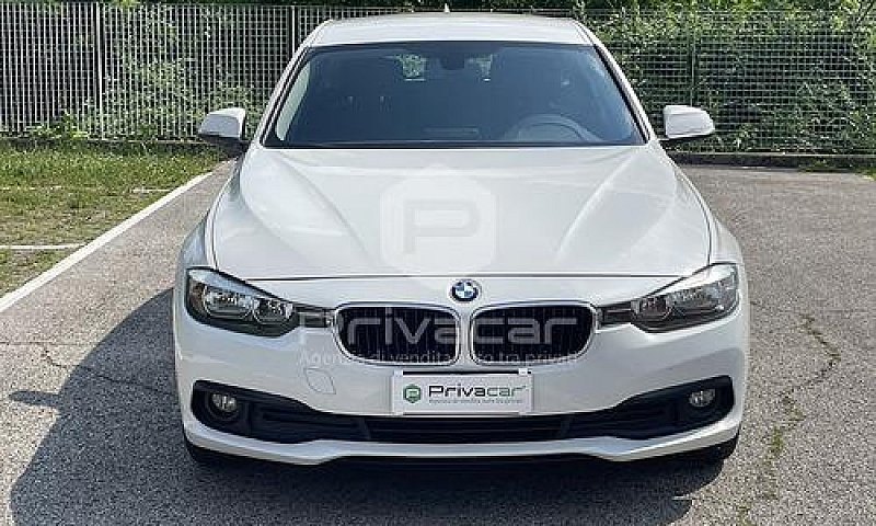 Bmw 318D Xdrive Tour...
