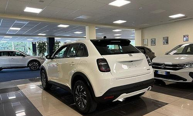 Fiat 600 Hybrid 100 ...