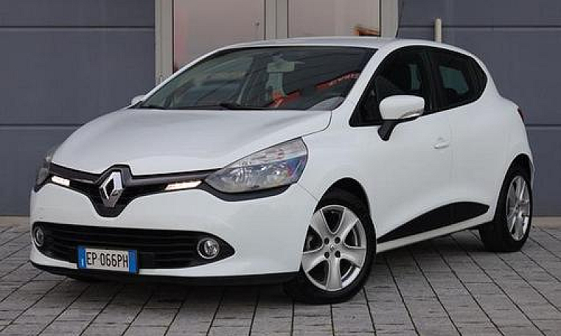 Renault Clio 1.5 Dci...