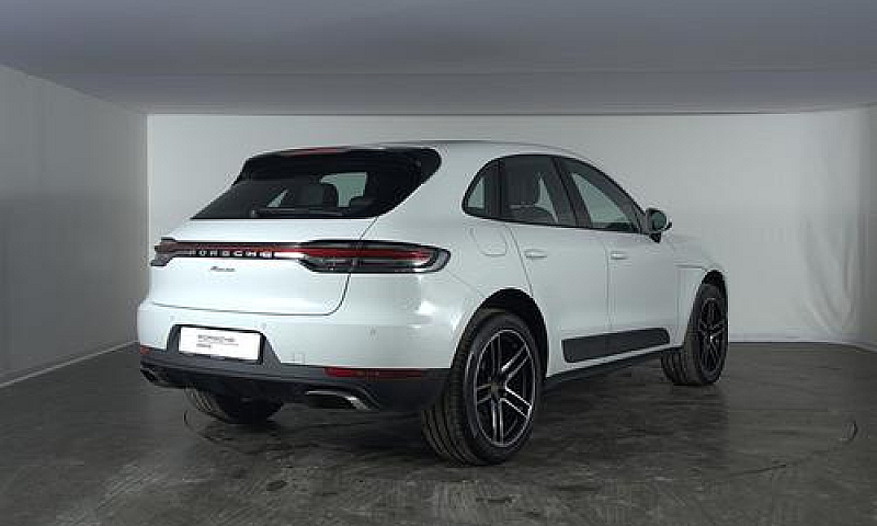 Porsche Macan 2.0 24...