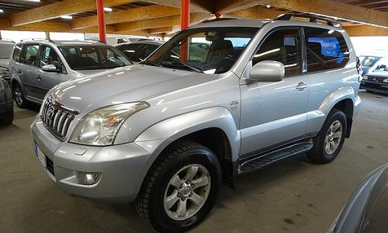Toyota Land Cruiser ...