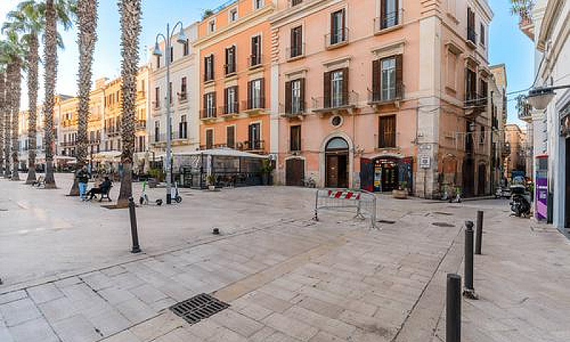 Palazzo - Bari...