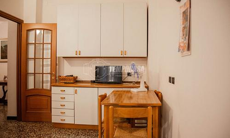 3 Locali In Buone Co...