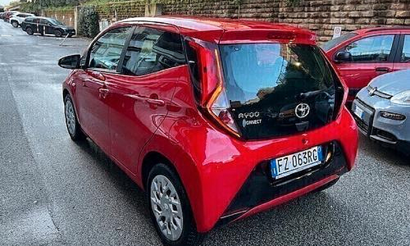 Toyota Aygo 5P. Xpla...