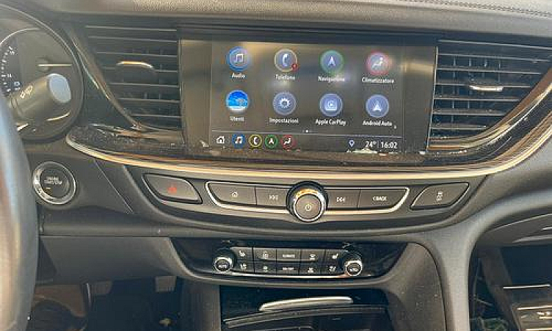Opel Insignia 1.6 Di...