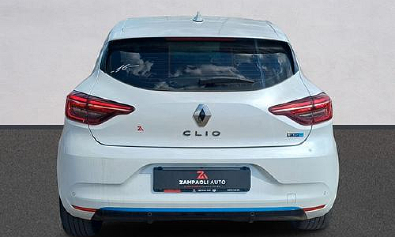 Renault Clio Full Hy...