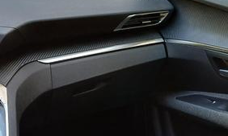 Peugeot 5008 1.6 Blu...