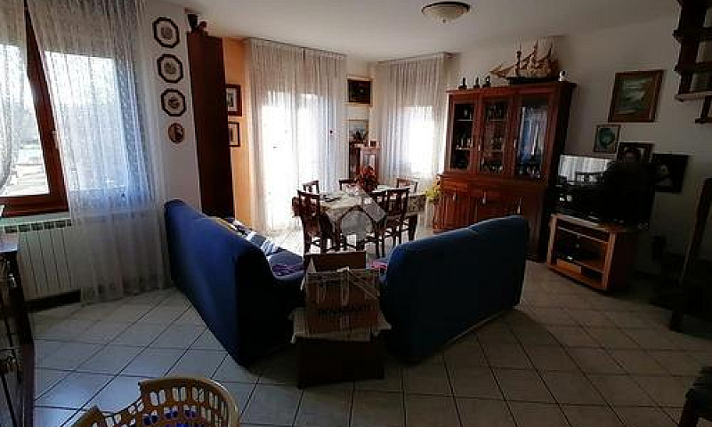 4 Locali A Valsamogg...