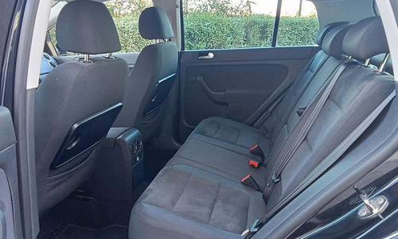 Vw Golf 1.6 Tdi 105C...