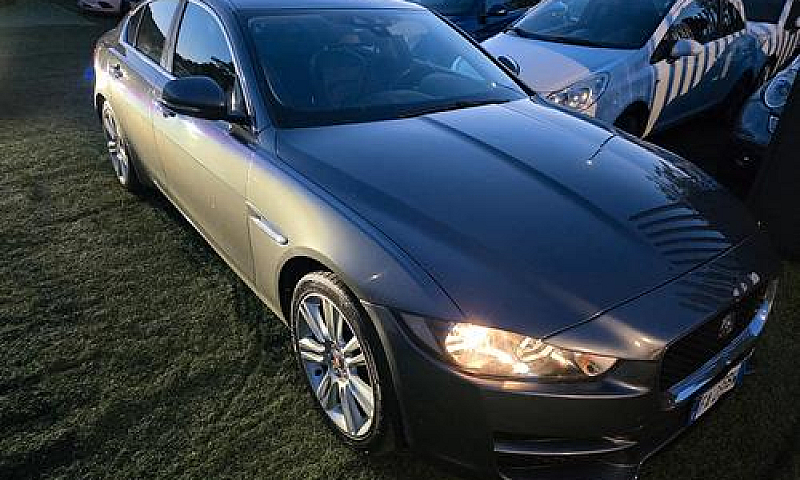 Jaguar Xe 2.0 D Auto...