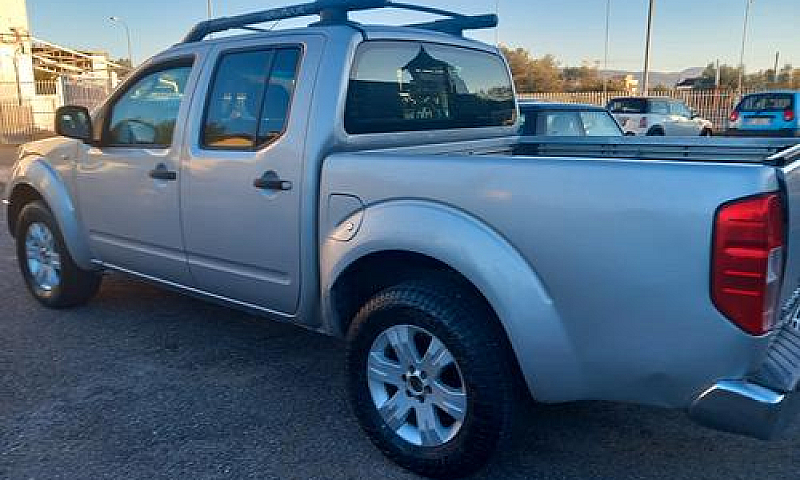Nissan Navara Doppia...