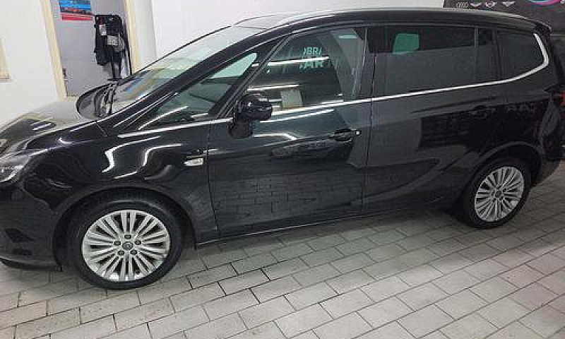 Opel Zafira 1.6 Turb...