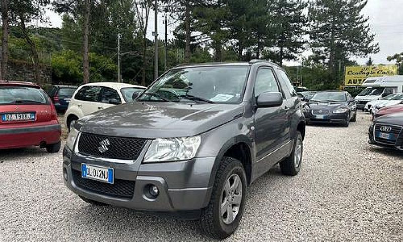 Suzuki Grand Vitara ...