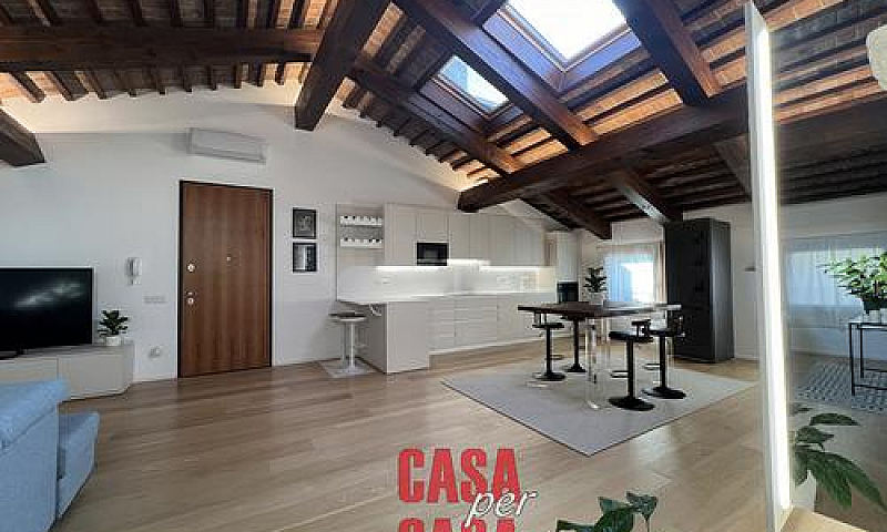 Attico Di Prestigio ...