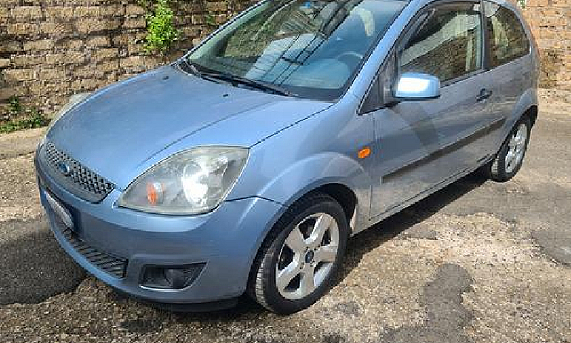 Ford Fiesta 1.4 Tdci...