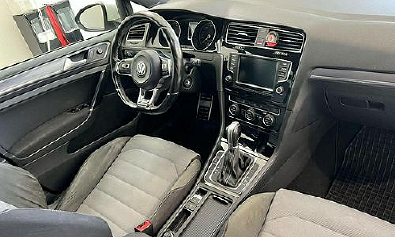 Volkswagen - Golf - ...