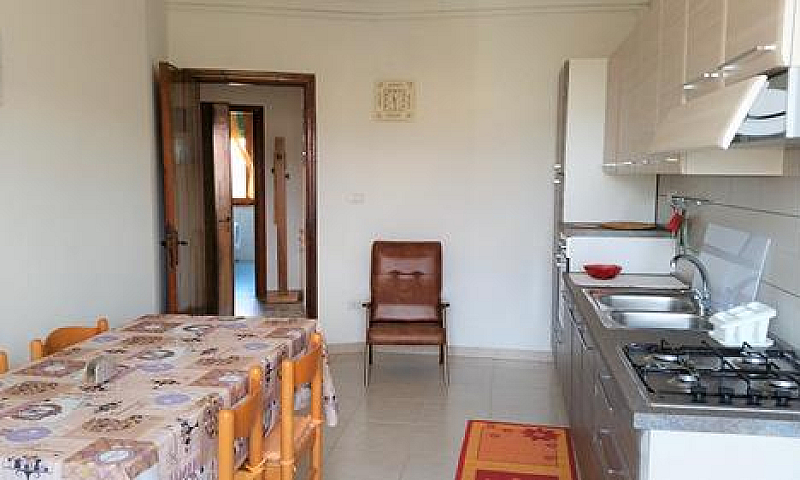 Appartamento Comodo ...