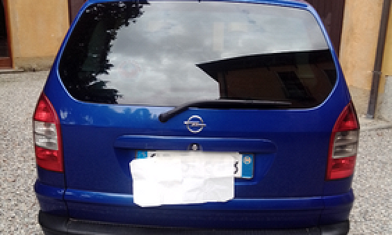 Opel Zafira...
