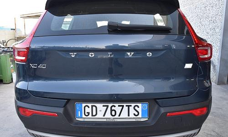 Volvo Xc40 T5 Rechar...