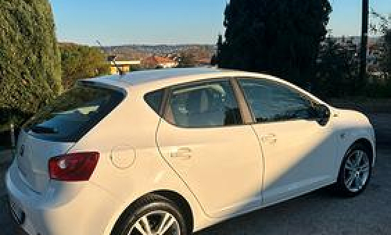 Seat Ibiza 2010 1200...