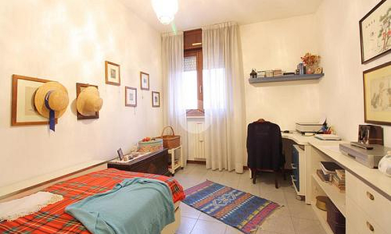 3 Locali A Verona...