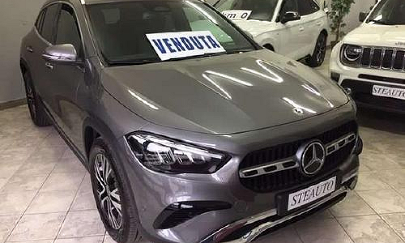Mercedes-Benz Gla 20...