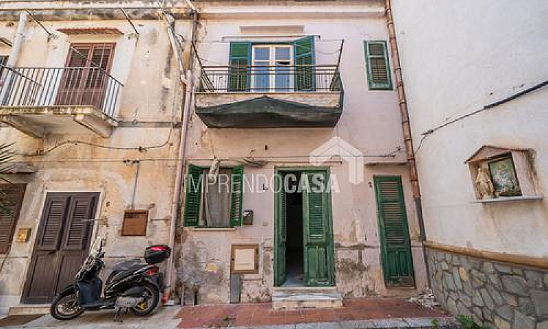 Casa Indipendente 4 ...