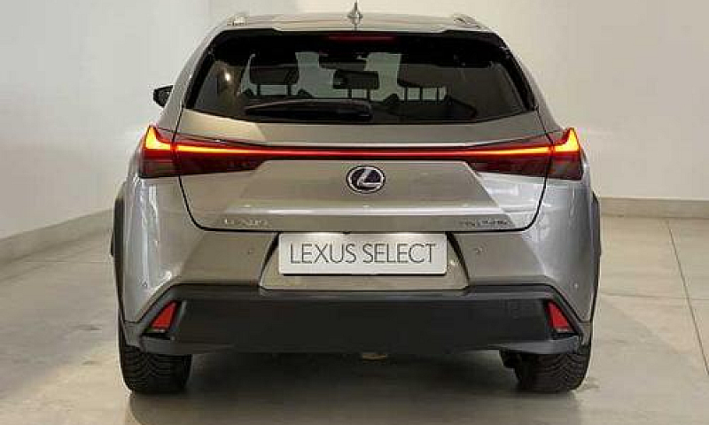 Lexus Ux 250H Hybrid...