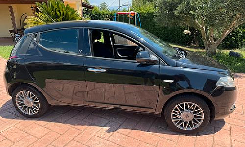 Lancia Y 900 Twinair...