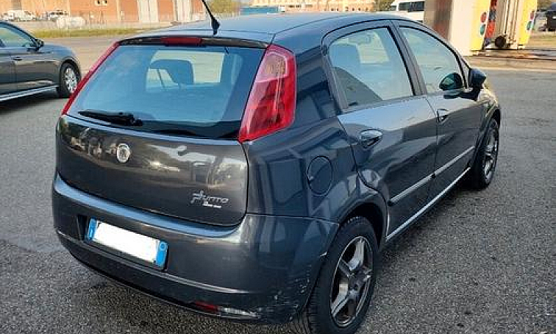 Fiat Grande Punto 1....
