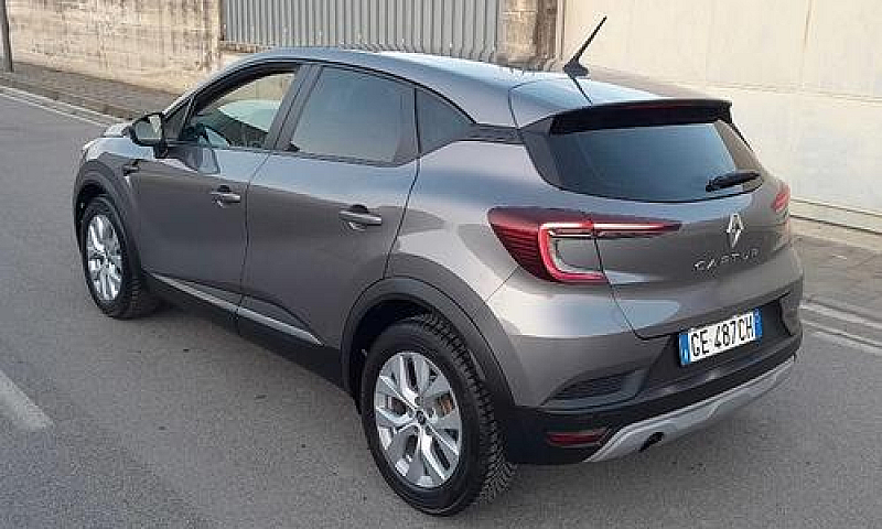 Renault Captur Blue ...