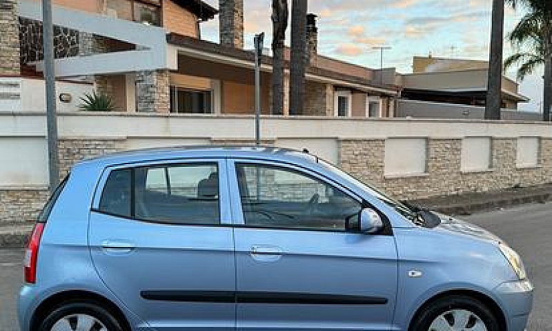 Kia Picanto 1.0 Benz...