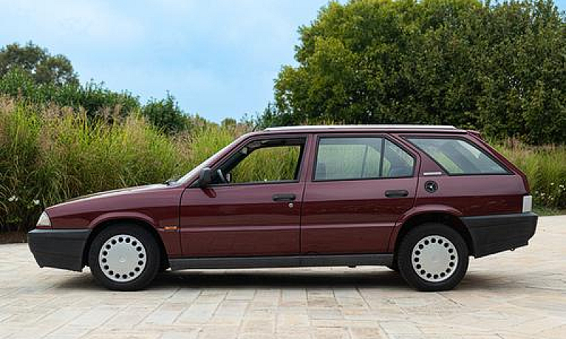 Alfa Romeo 33 1.3 I....